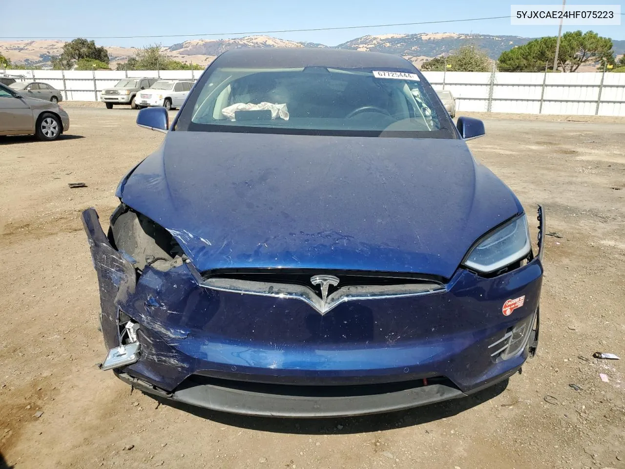 2017 Tesla Model X VIN: 5YJXCAE24HF075223 Lot: 67725444