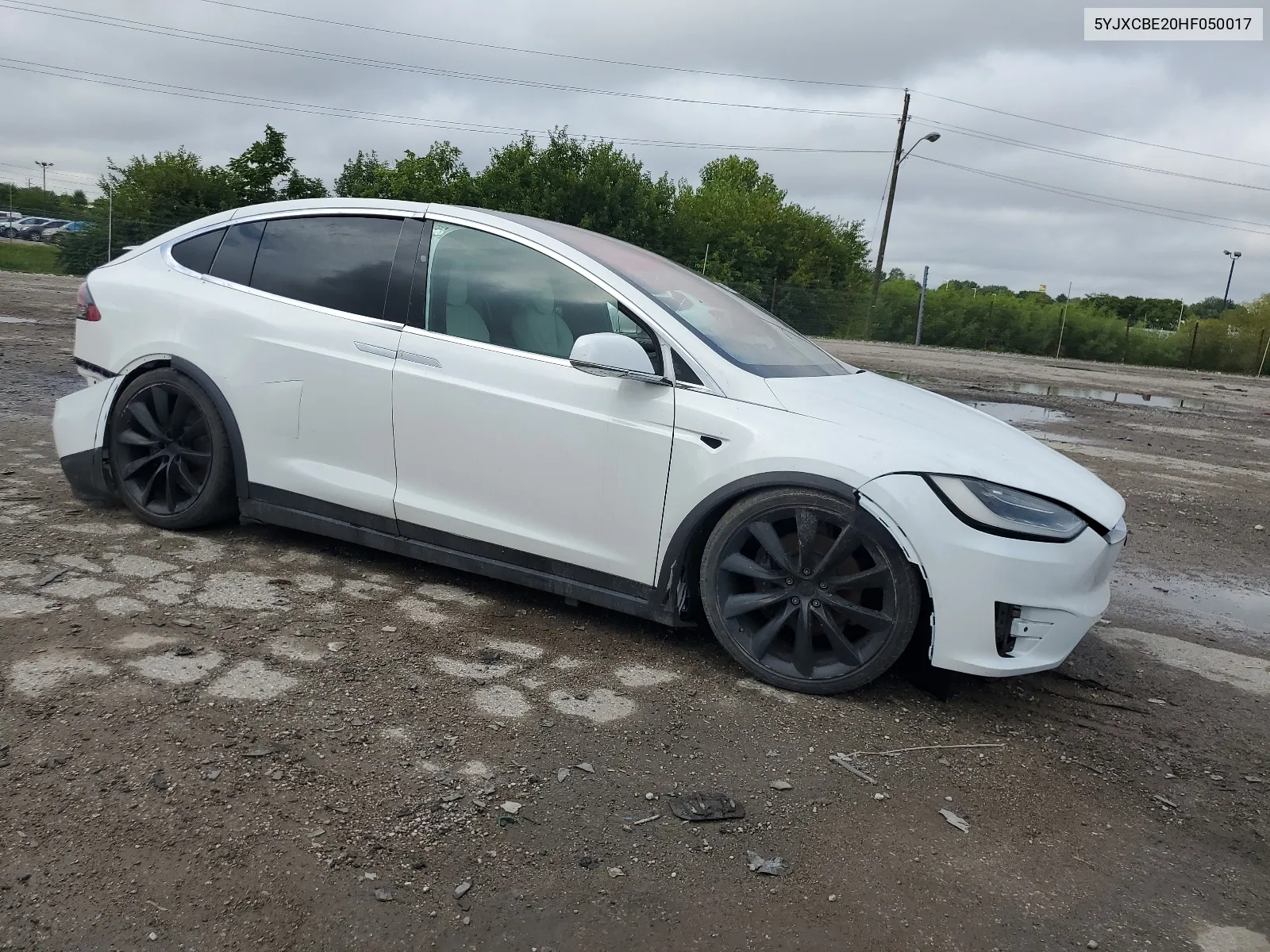 5YJXCBE20HF050017 2017 Tesla Model X