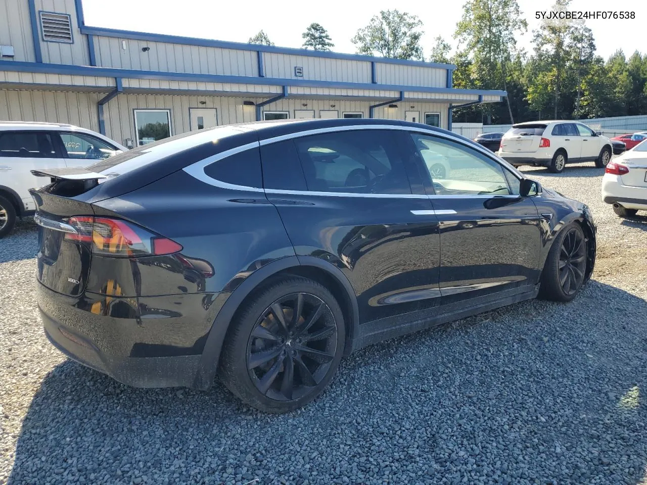 2017 Tesla Model X VIN: 5YJXCBE24HF076538 Lot: 69281264