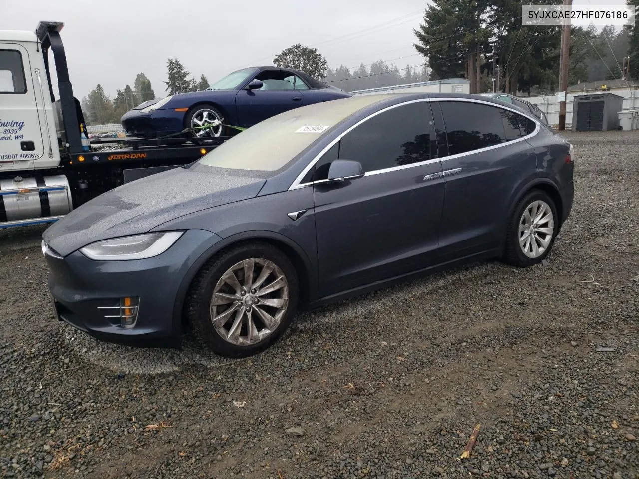 2017 Tesla Model X VIN: 5YJXCAE27HF076186 Lot: 71519494