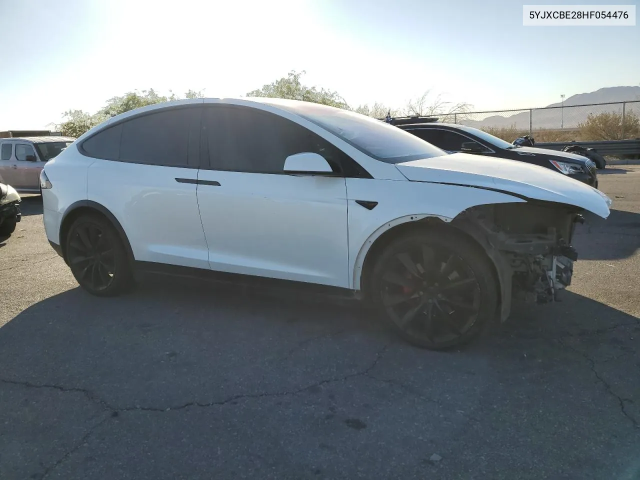 2017 Tesla Model X VIN: 5YJXCBE28HF054476 Lot: 73686004