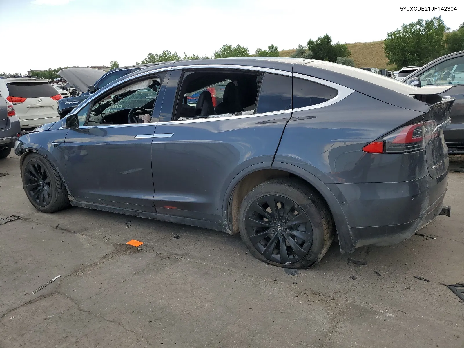 2018 Tesla Model X VIN: 5YJXCDE21JF142304 Lot: 63062724