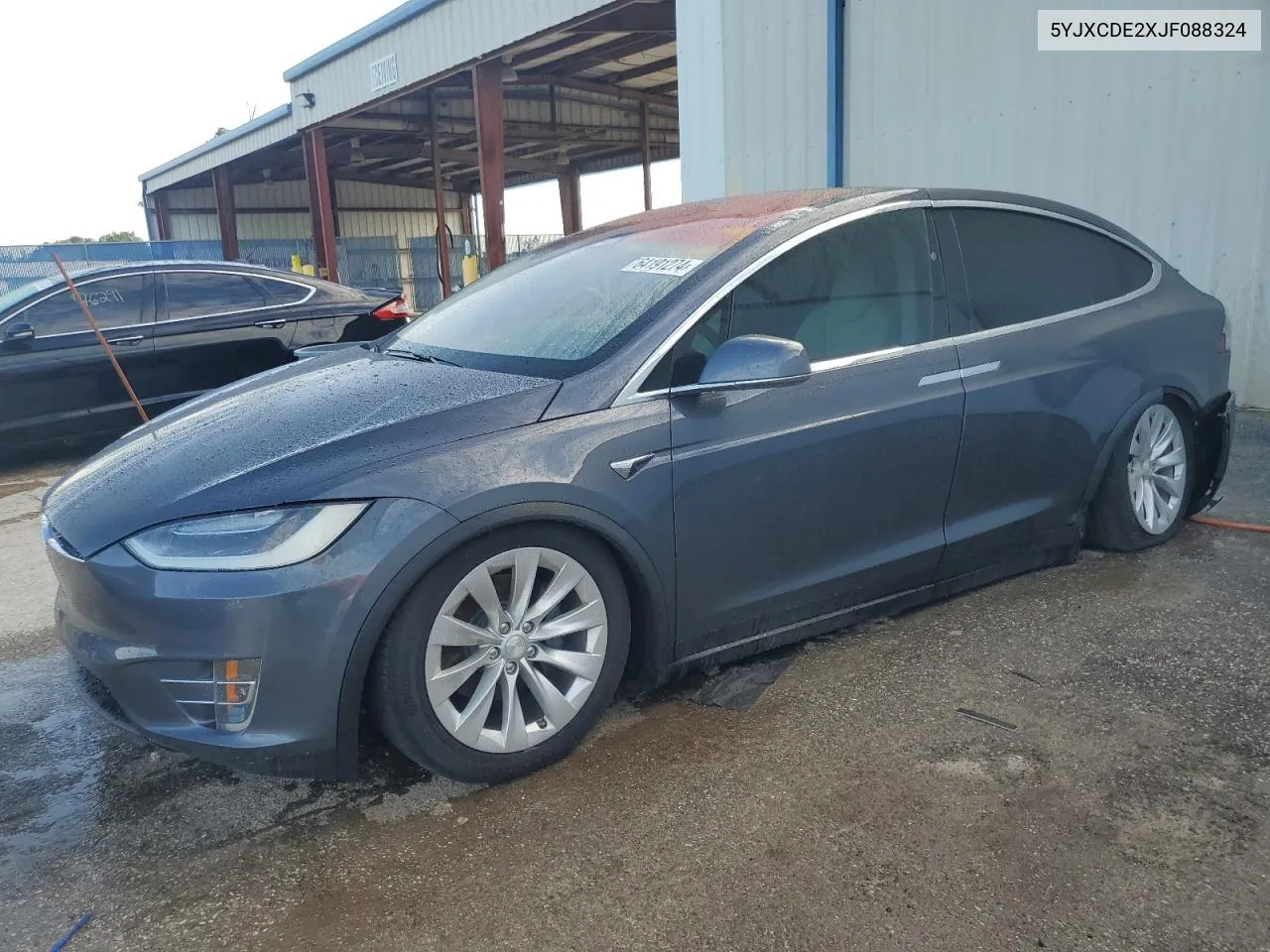 2018 Tesla Model X VIN: 5YJXCDE2XJF088324 Lot: 64191274