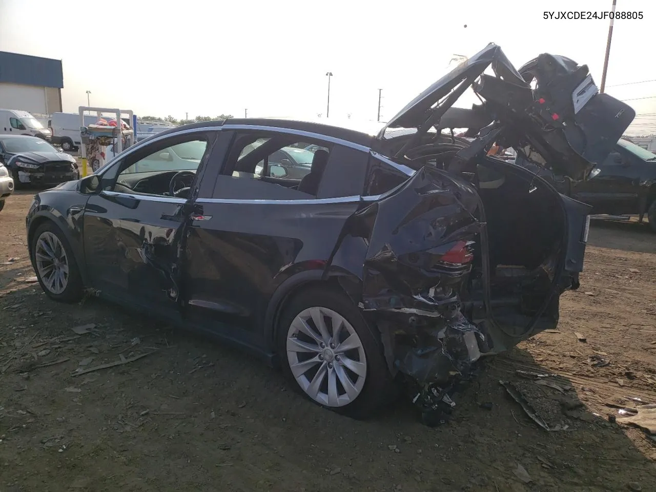 5YJXCDE24JF088805 2018 Tesla Model X