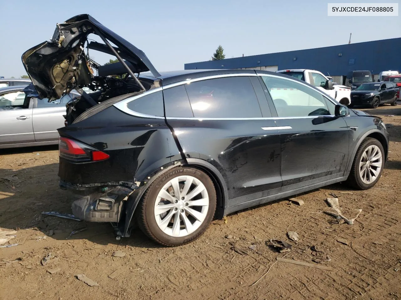 2018 Tesla Model X VIN: 5YJXCDE24JF088805 Lot: 70870544