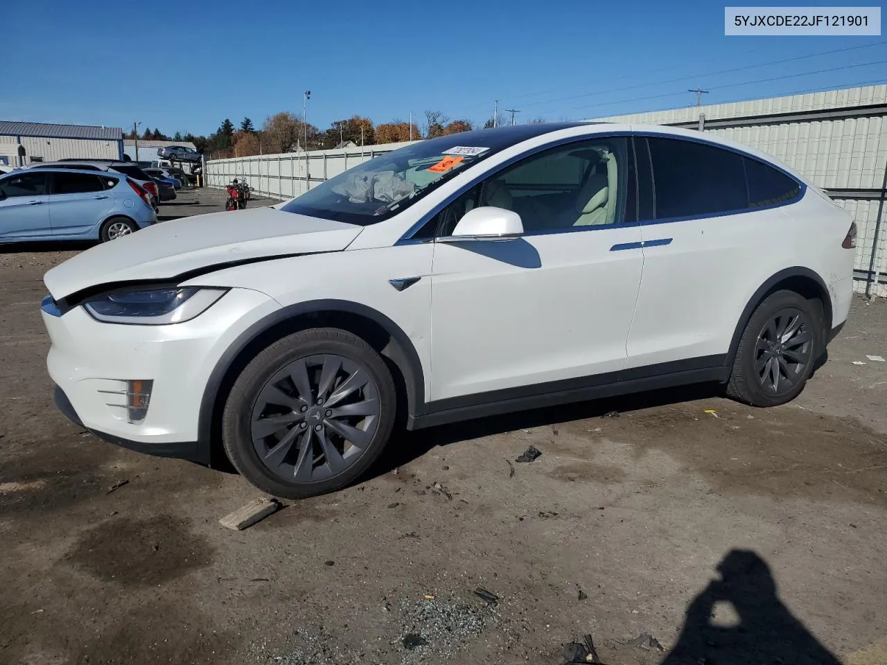 2018 Tesla Model X VIN: 5YJXCDE22JF121901 Lot: 77827954