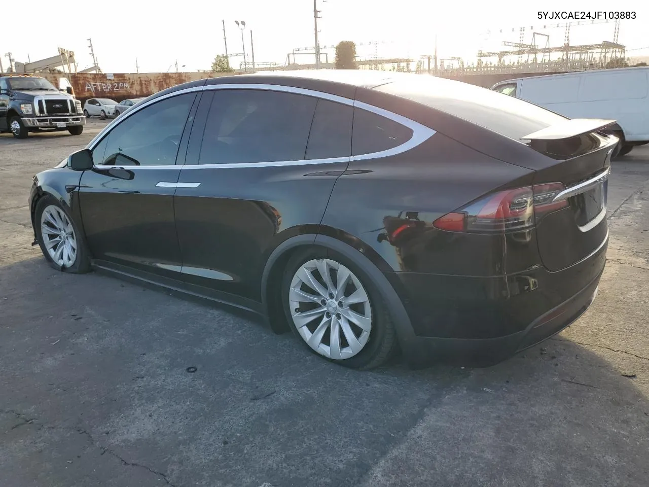 2018 Tesla Model X VIN: 5YJXCAE24JF103883 Lot: 78999024