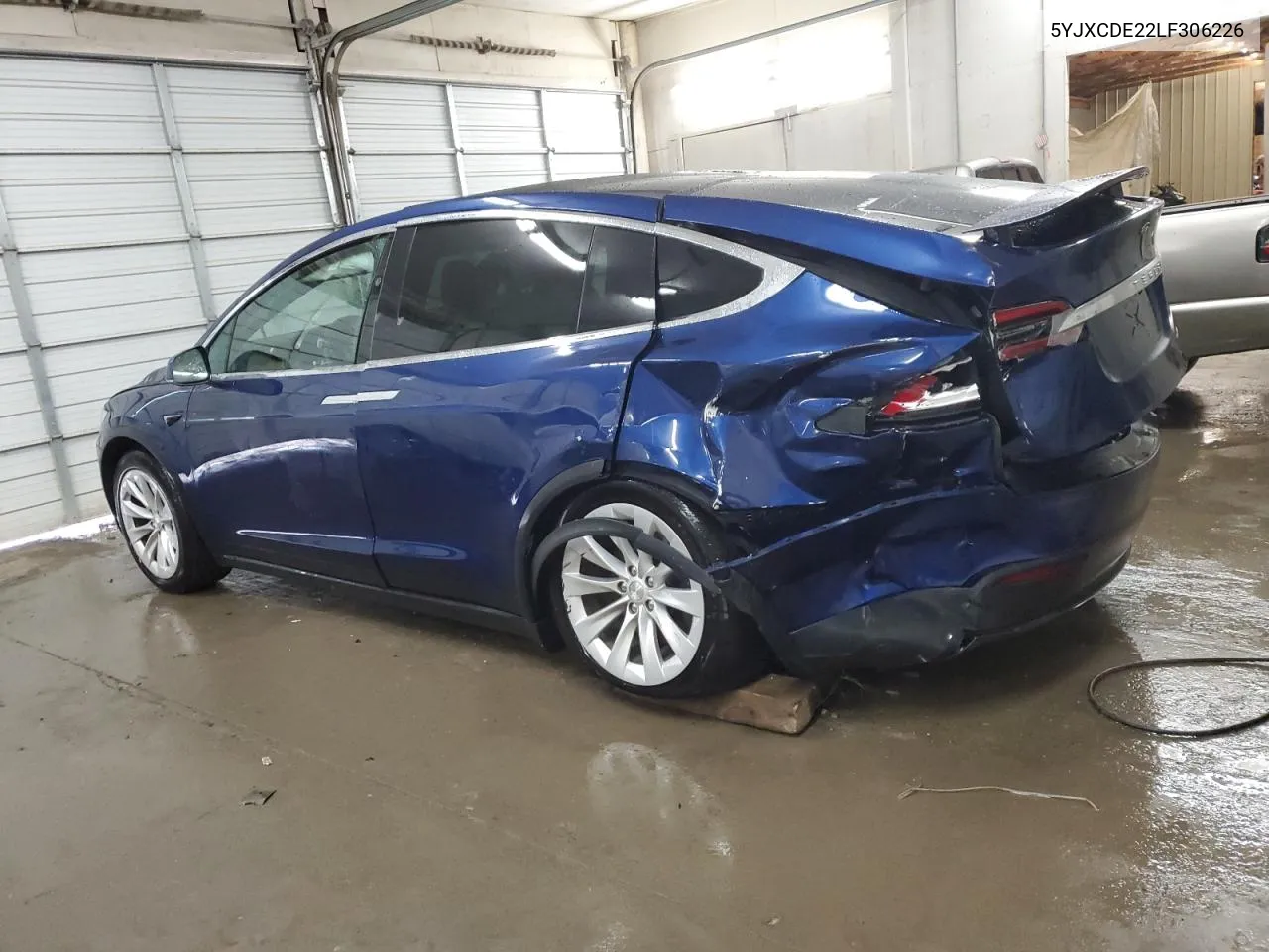 5YJXCDE22LF306226 2020 Tesla Model X