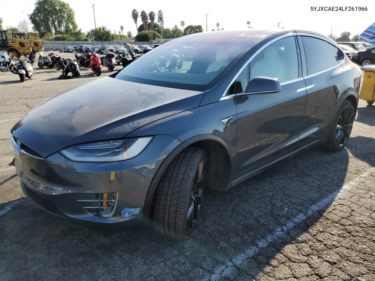 2020 Tesla Model X VIN: 5YJXCAE24LF261966 Lot: 74292224