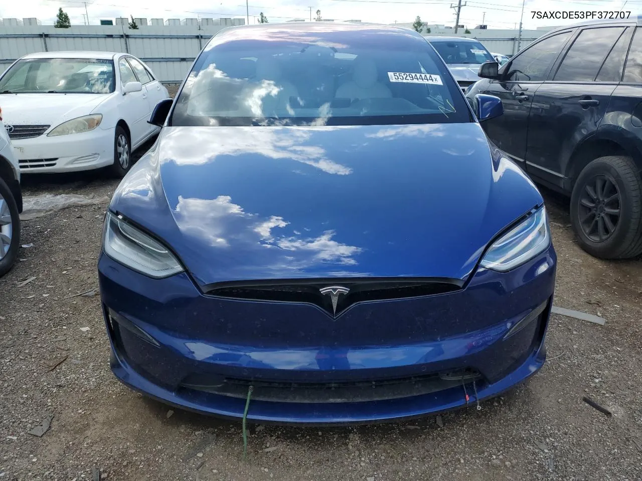 2023 Tesla Model X VIN: 7SAXCDE53PF372707 Lot: 55294444