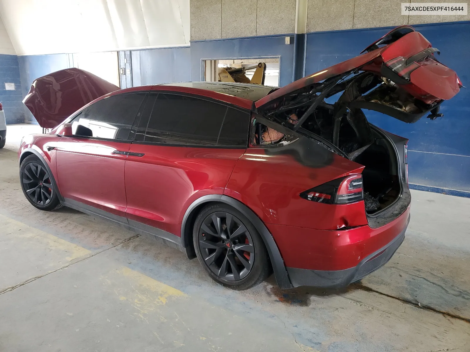 2023 Tesla Model X VIN: 7SAXCDE5XPF416444 Lot: 61802494