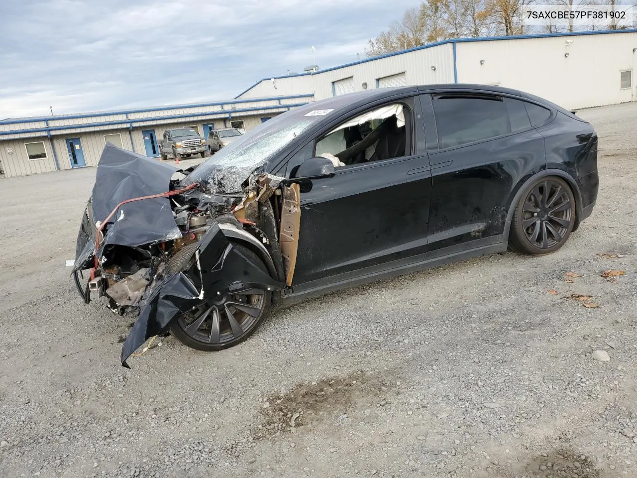 2023 Tesla Model X VIN: 7SAXCBE57PF381902 Lot: 76091234