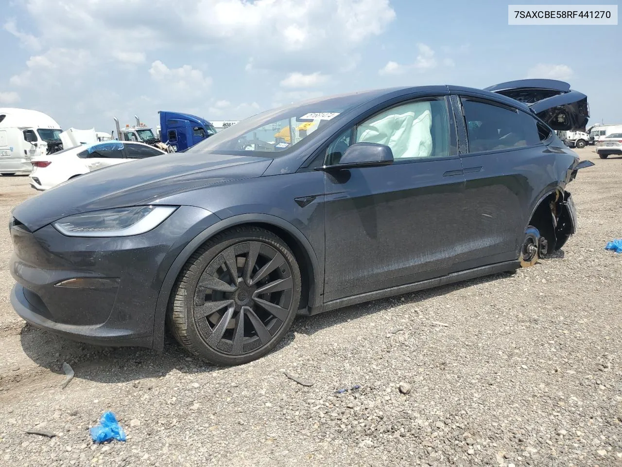 2024 Tesla Model X VIN: 7SAXCBE58RF441270 Lot: 61681474