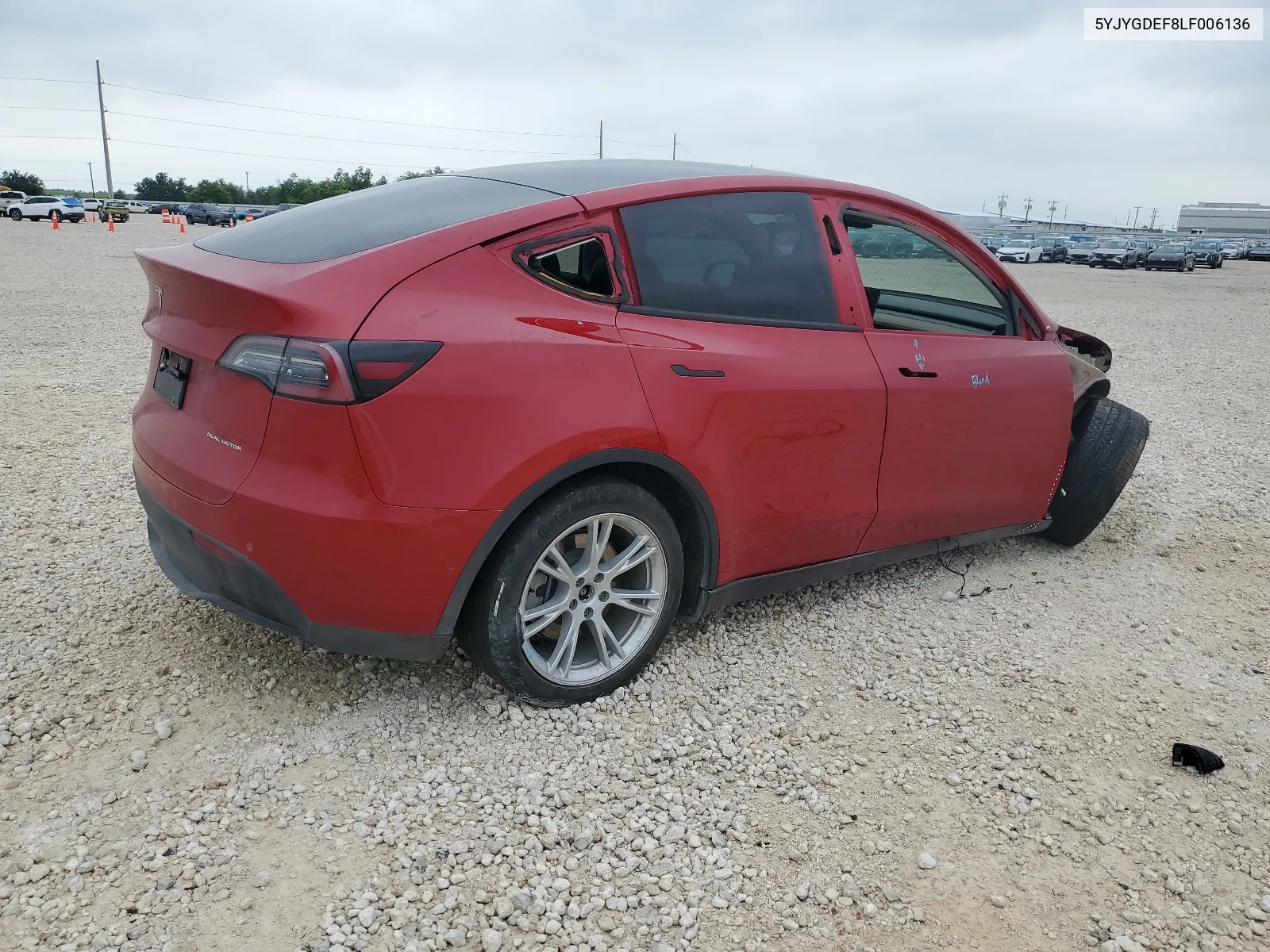 2020 Tesla Model Y VIN: 5YJYGDEF8LF006136 Lot: 50377654