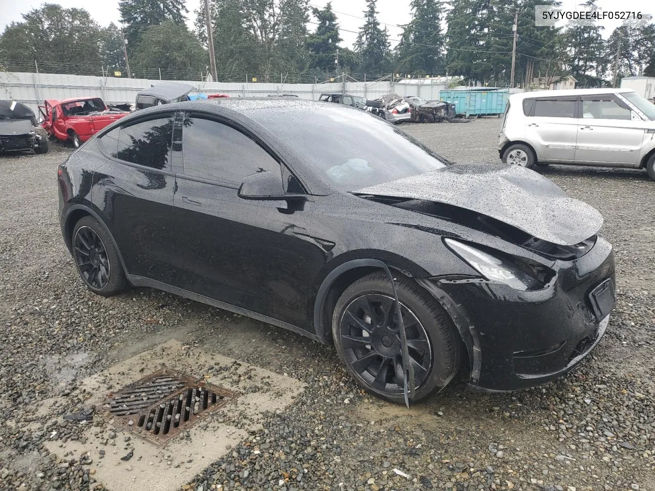 5YJYGDEE4LF052716 2020 Tesla Model Y