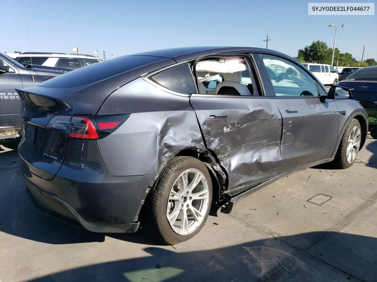 2020 Tesla Model Y VIN: 5YJYGDEE2LF044677 Lot: 69093214