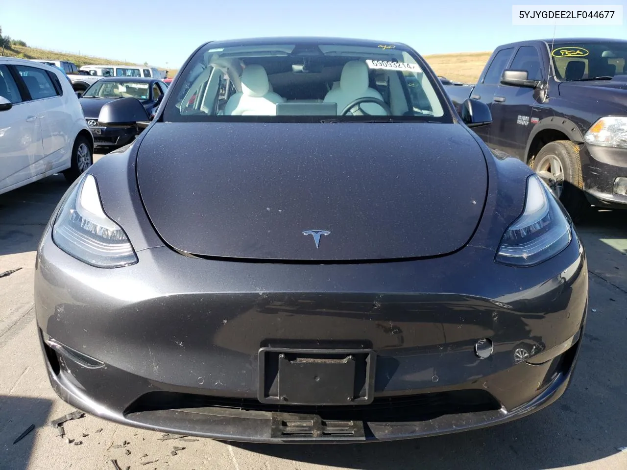 2020 Tesla Model Y VIN: 5YJYGDEE2LF044677 Lot: 69093214