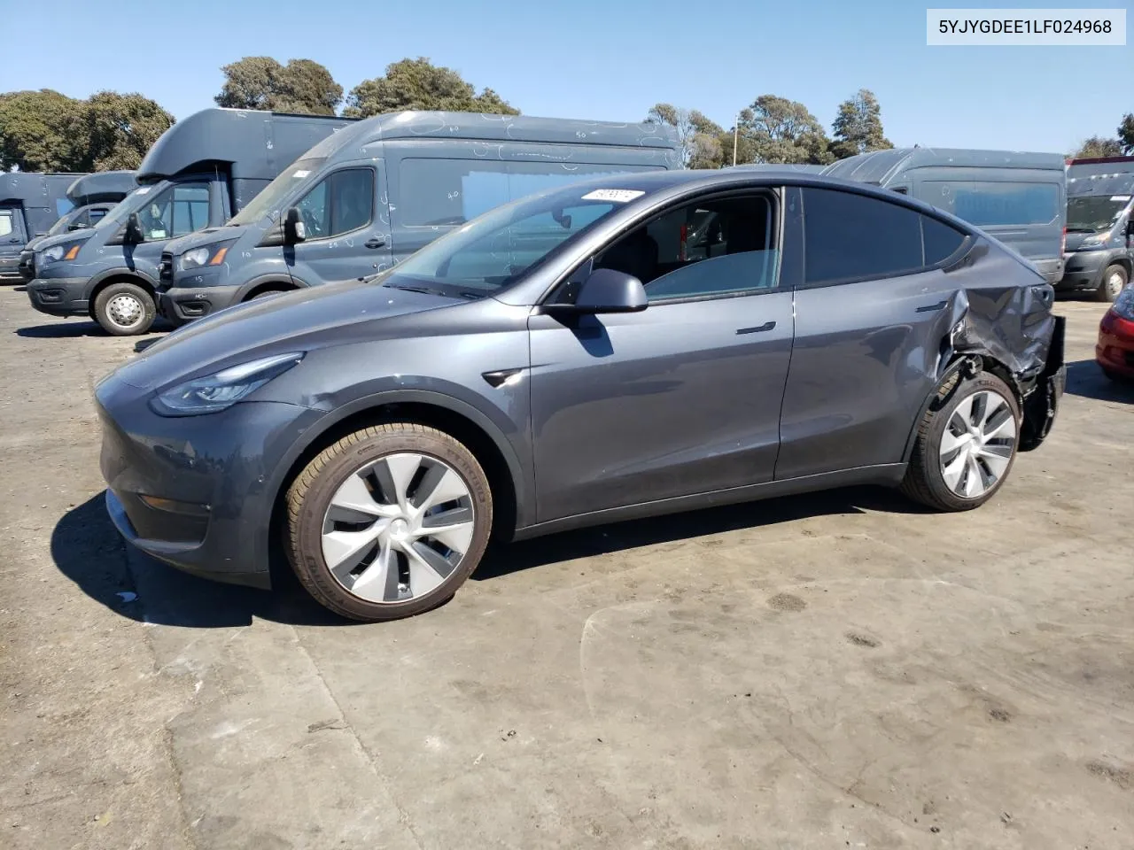 5YJYGDEE1LF024968 2020 Tesla Model Y