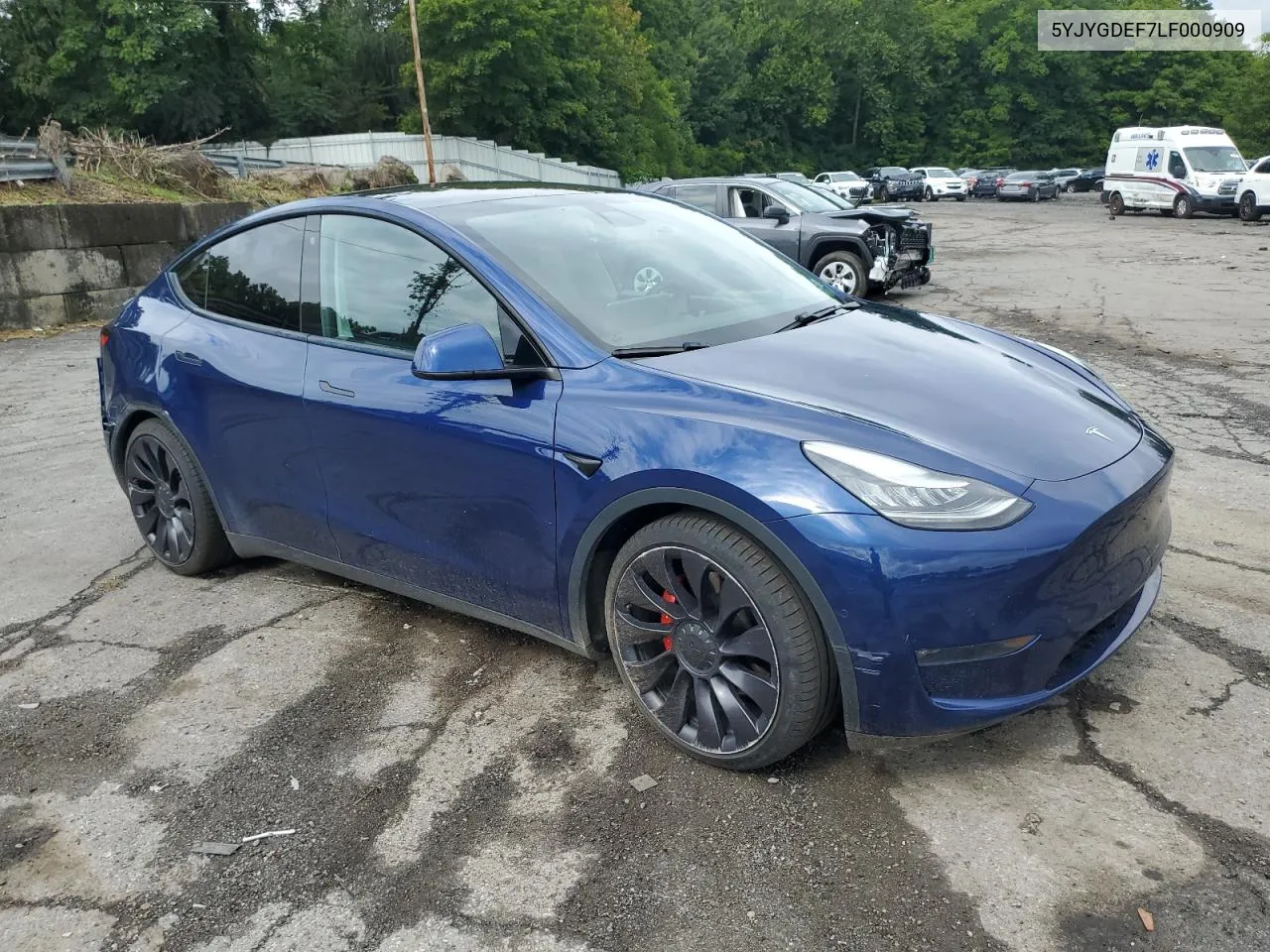 5YJYGDEF7LF000909 2020 Tesla Model Y