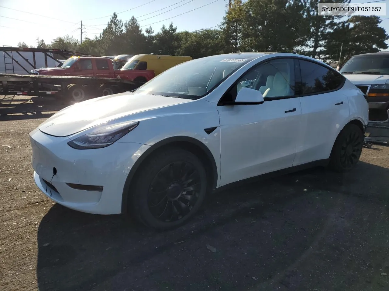 5YJYGDEE9LF051657 2020 Tesla Model Y