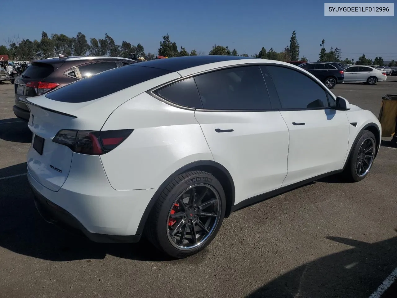 5YJYGDEE1LF012996 2020 Tesla Model Y