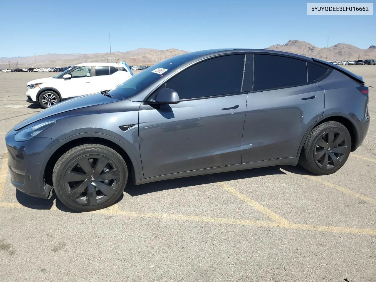 2020 Tesla Model Y VIN: 5YJYGDEE3LF016662 Lot: 72268524