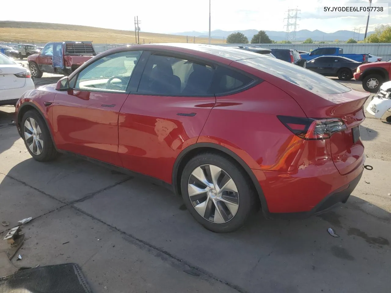 5YJYGDEE6LF057738 2020 Tesla Model Y