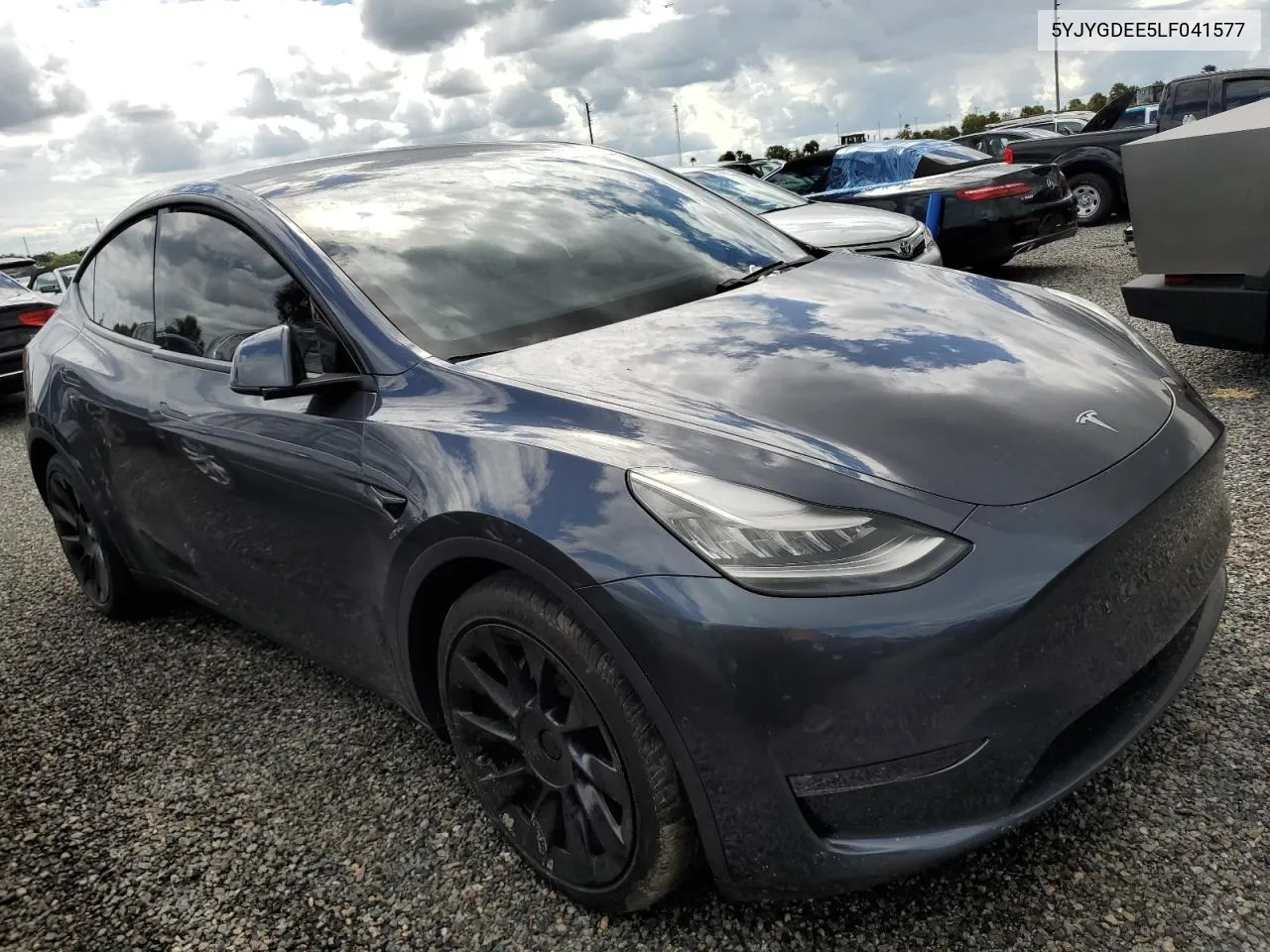 2020 Tesla Model Y VIN: 5YJYGDEE5LF041577 Lot: 73847054