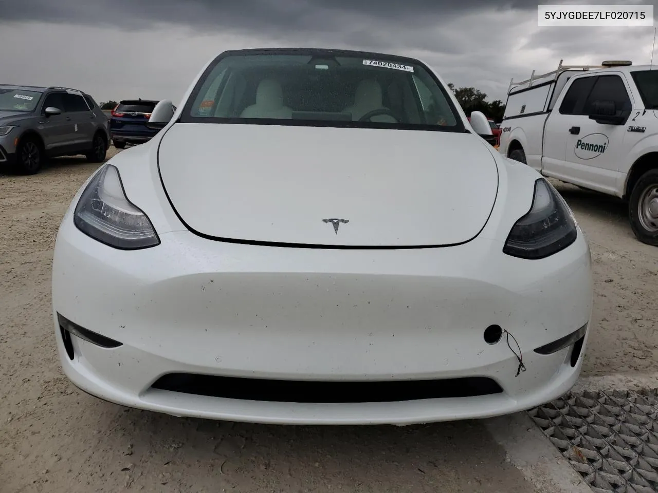 2020 Tesla Model Y VIN: 5YJYGDEE7LF020715 Lot: 74020434