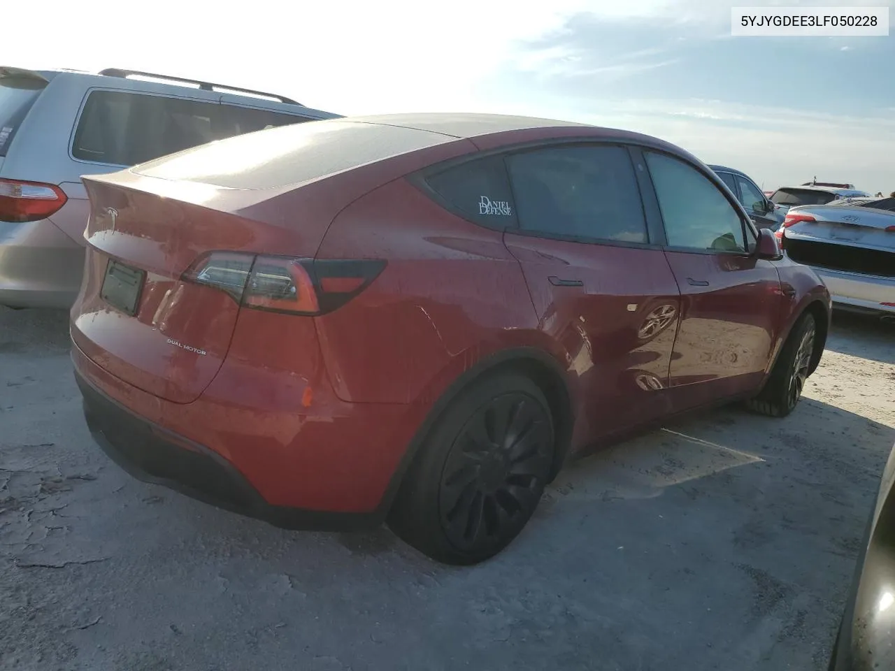 2020 Tesla Model Y VIN: 5YJYGDEE3LF050228 Lot: 74969864