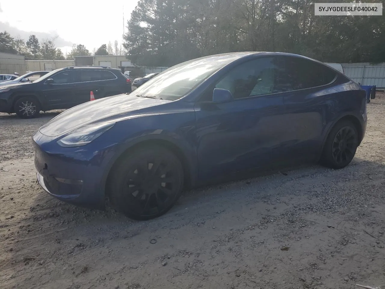 2020 Tesla Model Y VIN: 5YJYGDEE5LF040042 Lot: 76687024