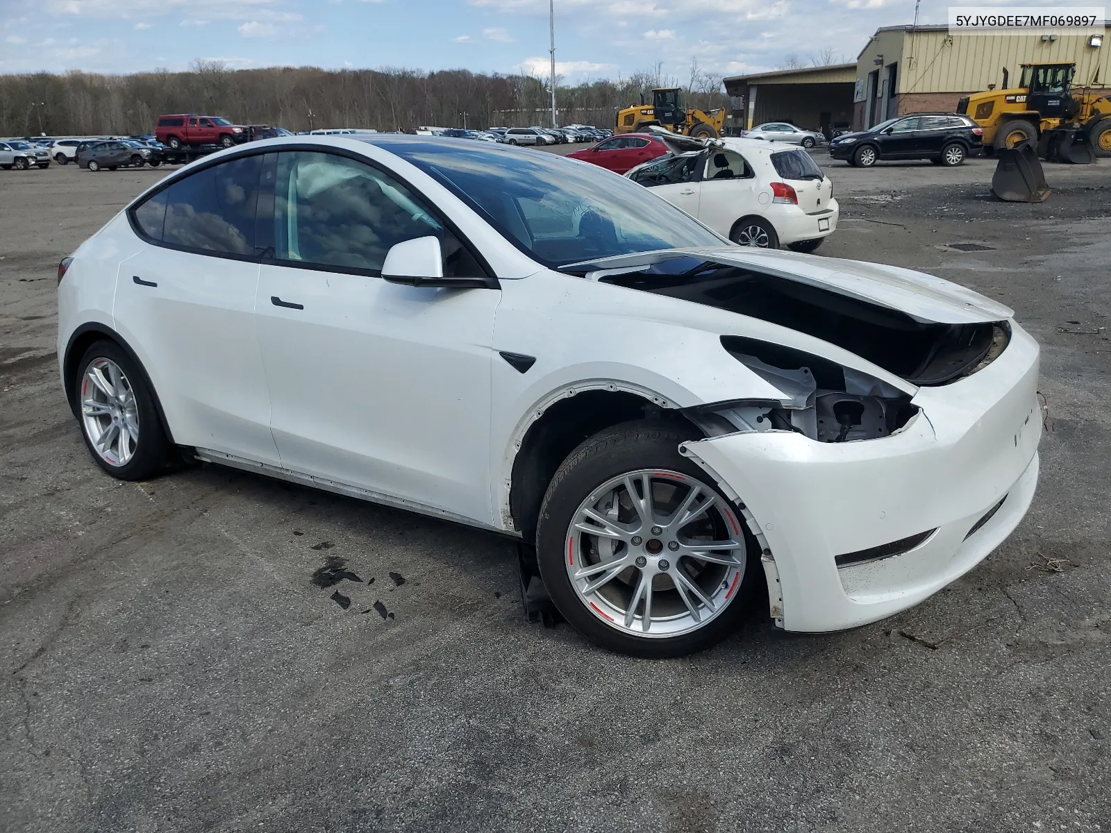 2021 Tesla Model Y VIN: 5YJYGDEE7MF069897 Lot: 49892374