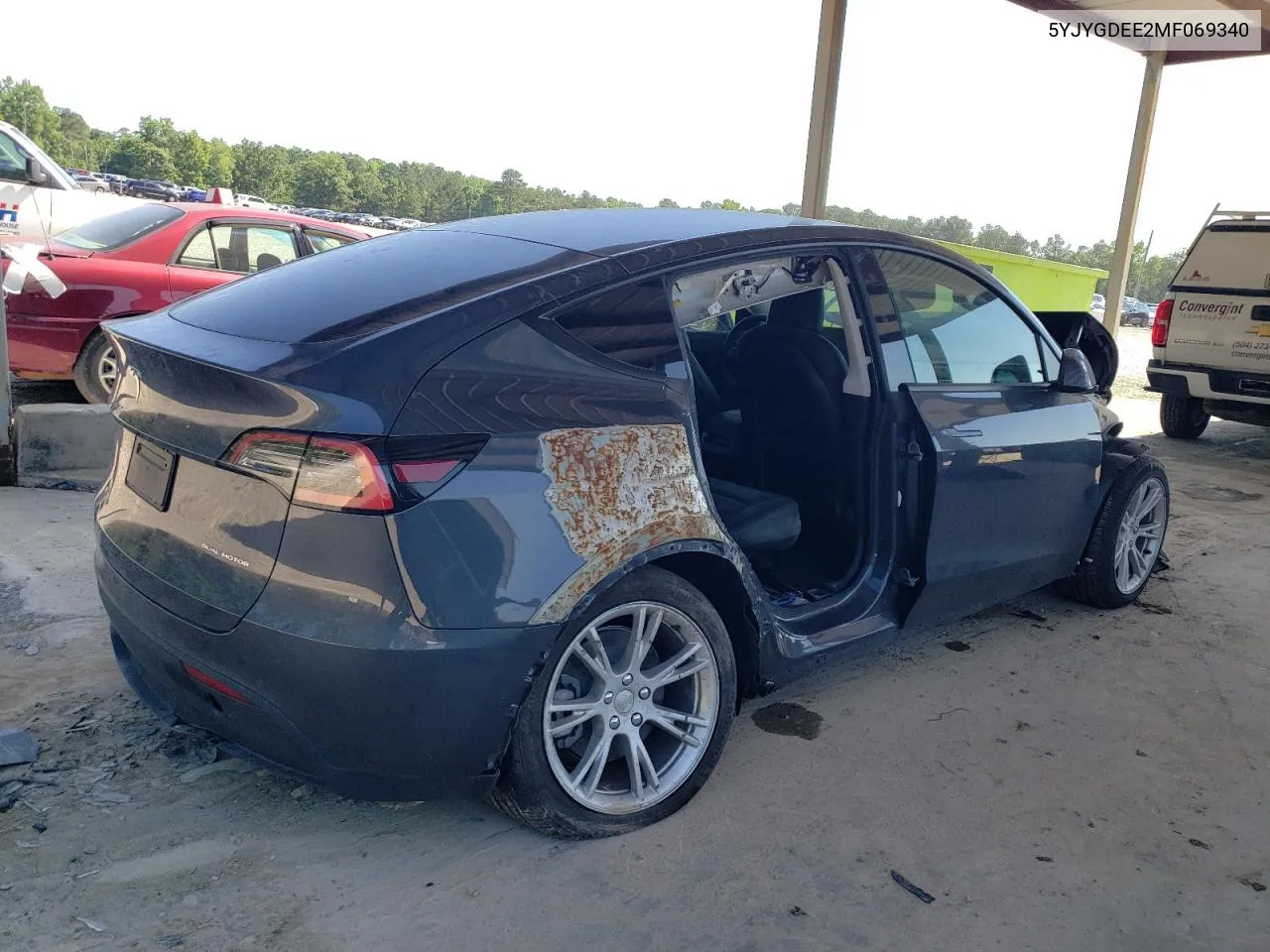 5YJYGDEE2MF069340 2021 Tesla Model Y