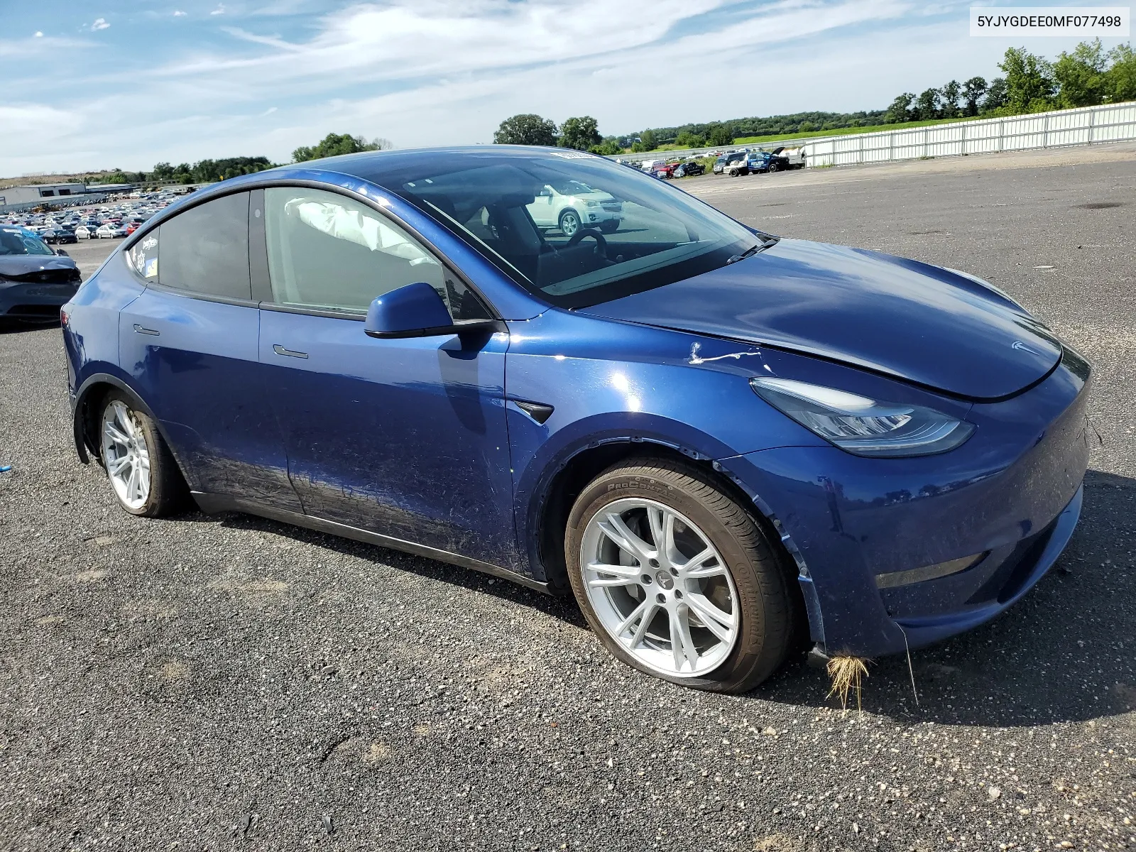 5YJYGDEE0MF077498 2021 Tesla Model Y