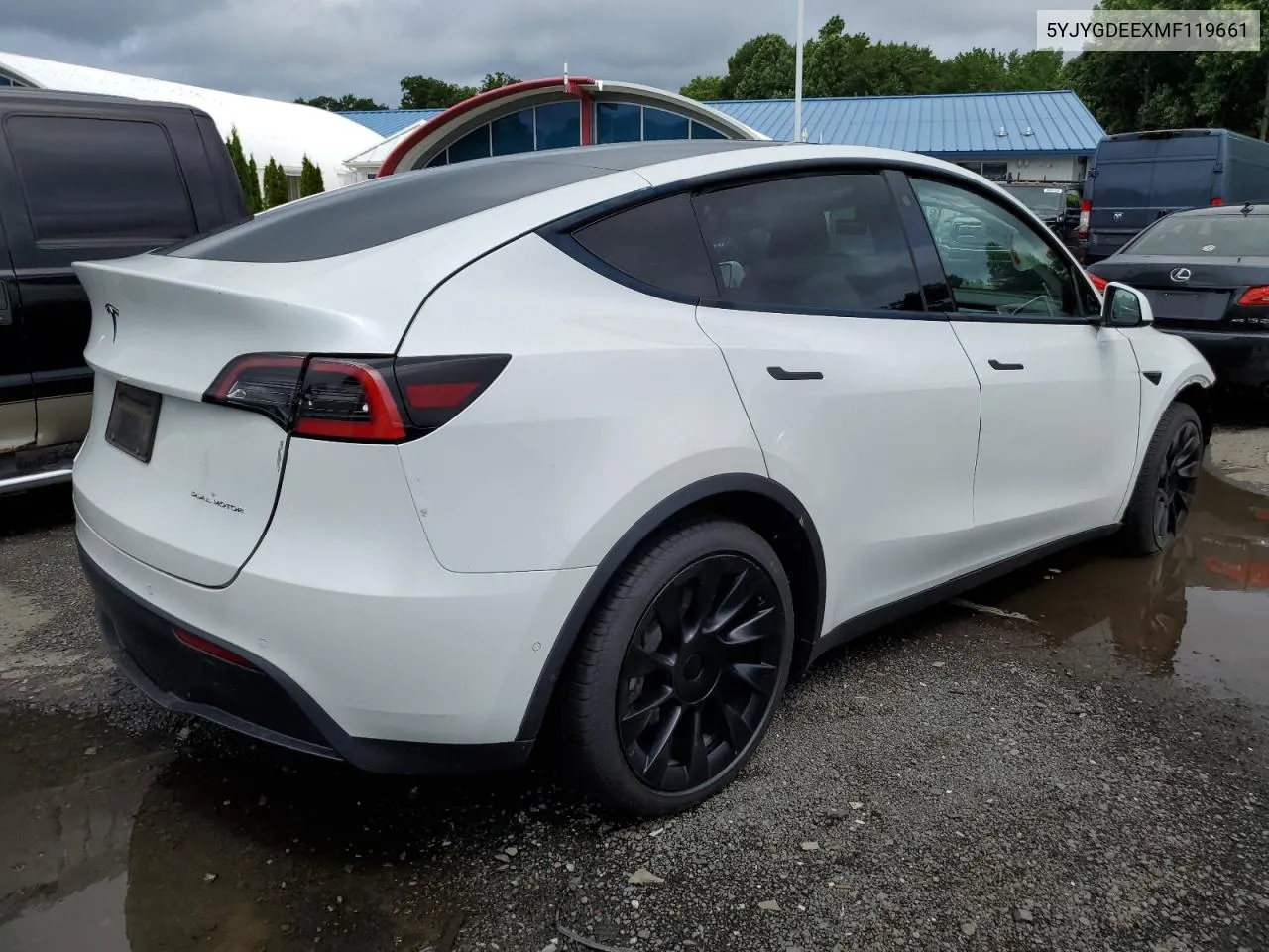 5YJYGDEEXMF119661 2021 Tesla Model Y