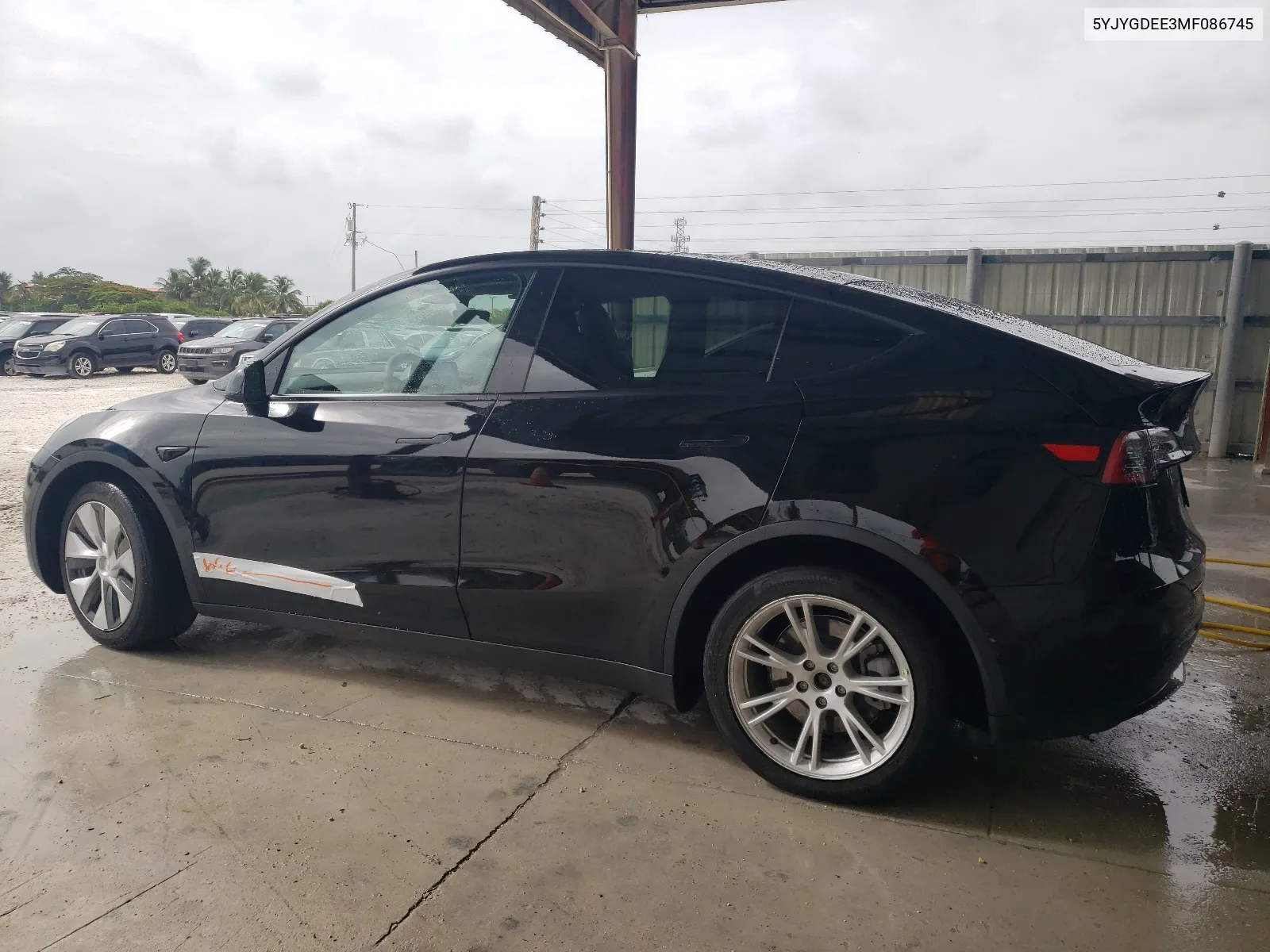 5YJYGDEE3MF086745 2021 Tesla Model Y