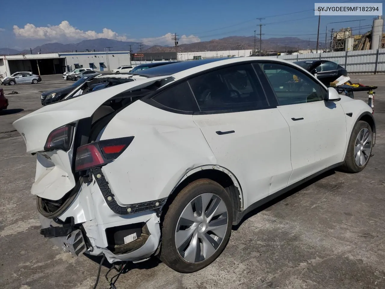 5YJYGDEE9MF182394 2021 Tesla Model Y