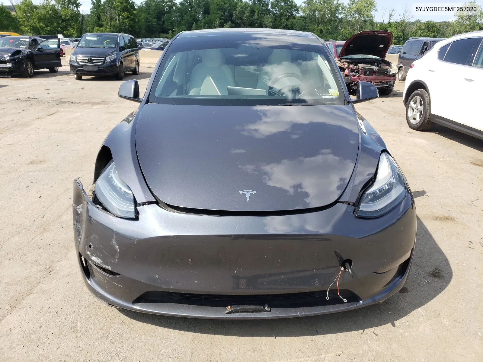 5YJYGDEE5MF257320 2021 Tesla Model Y