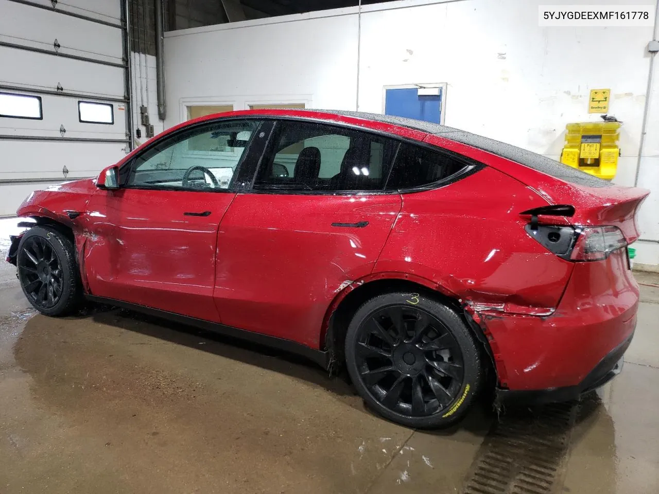 5YJYGDEEXMF161778 2021 Tesla Model Y