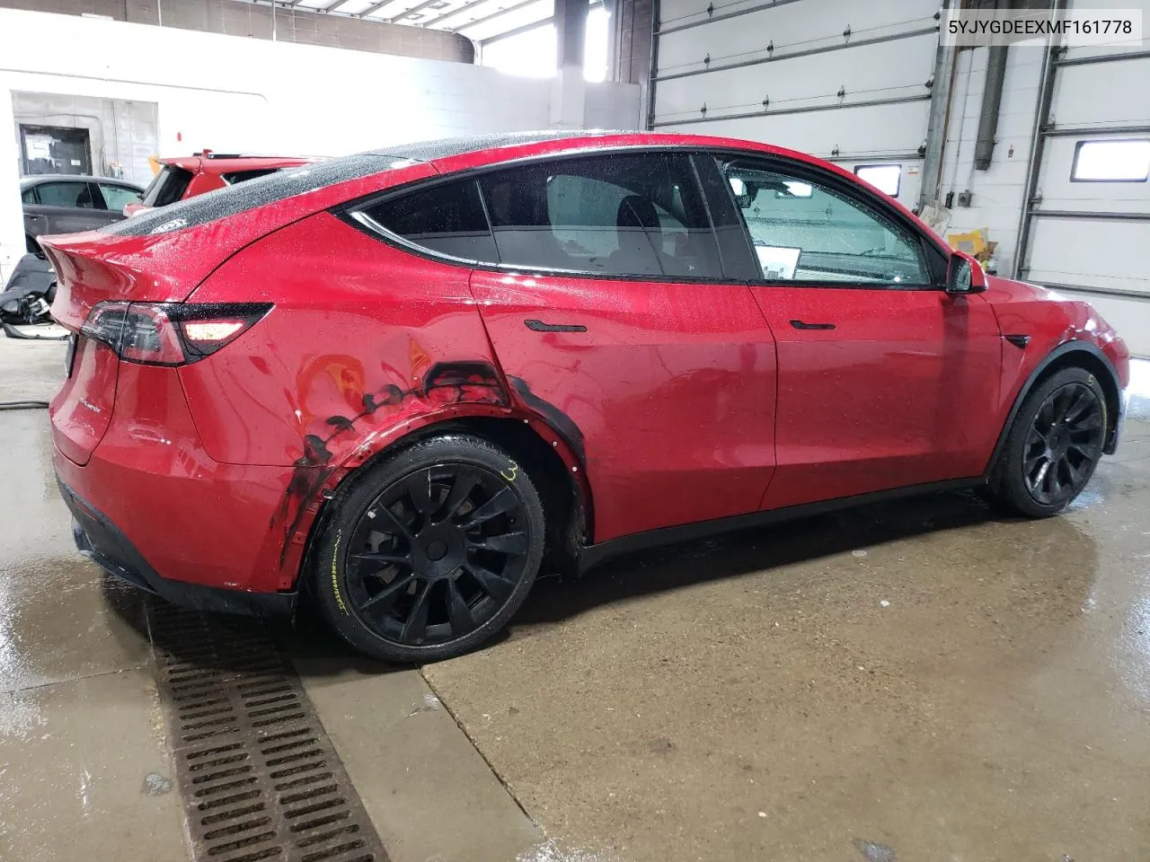 5YJYGDEEXMF161778 2021 Tesla Model Y