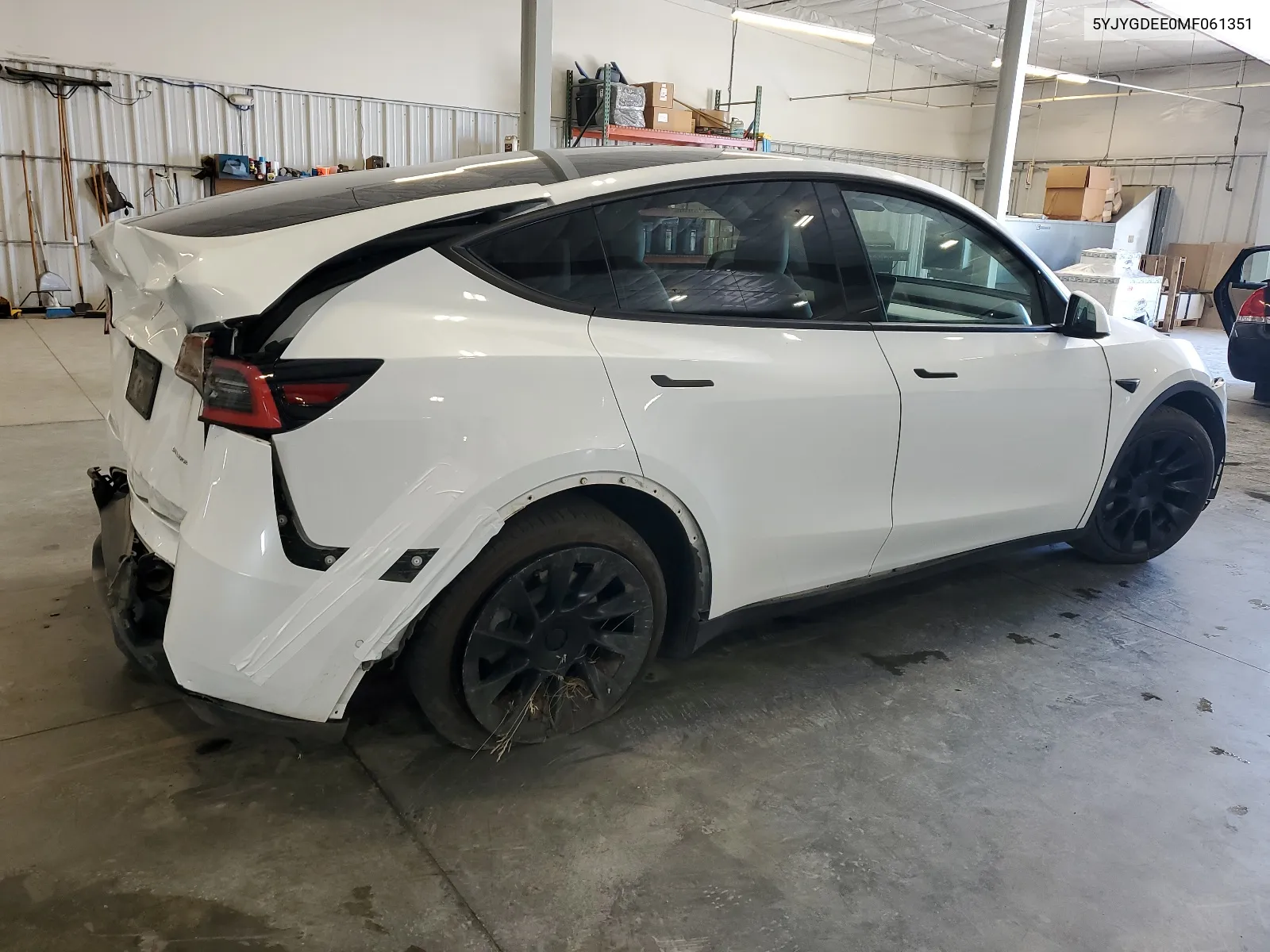 5YJYGDEE0MF061351 2021 Tesla Model Y