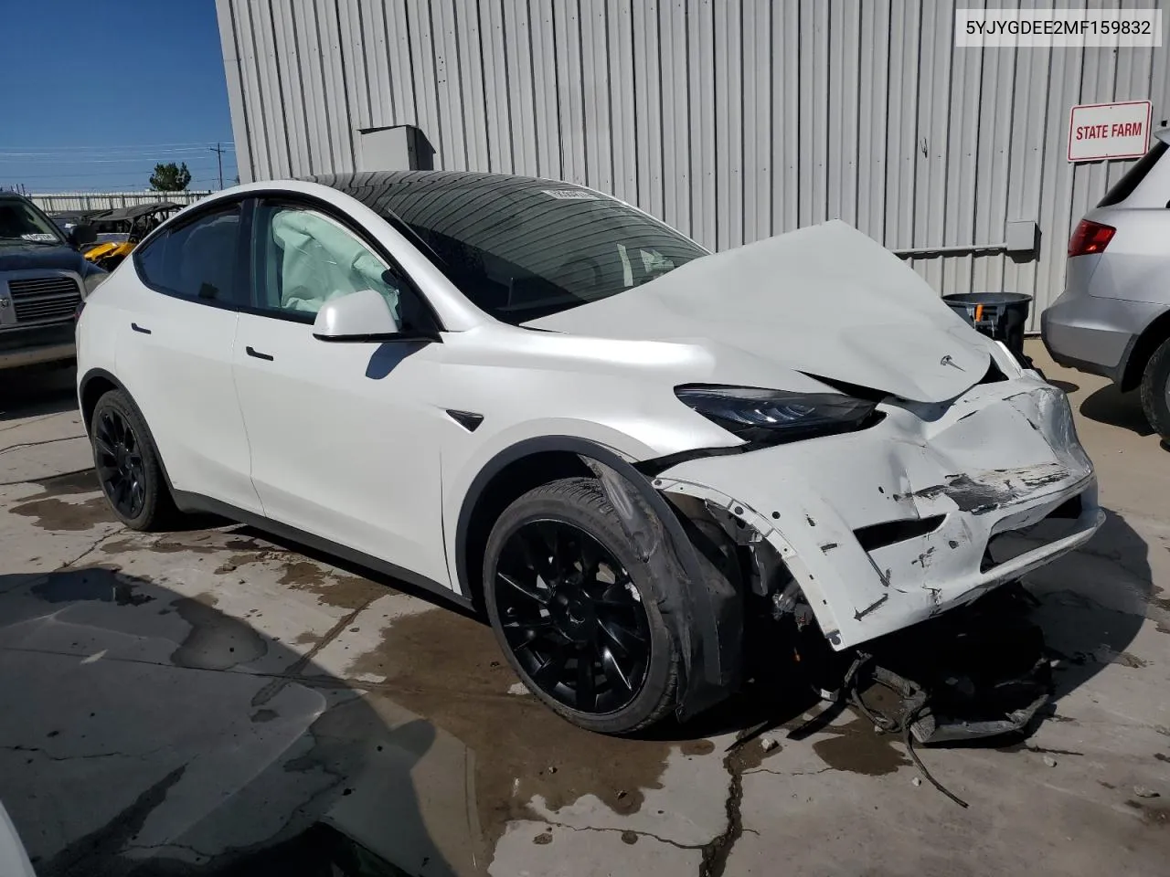 5YJYGDEE2MF159832 2021 Tesla Model Y