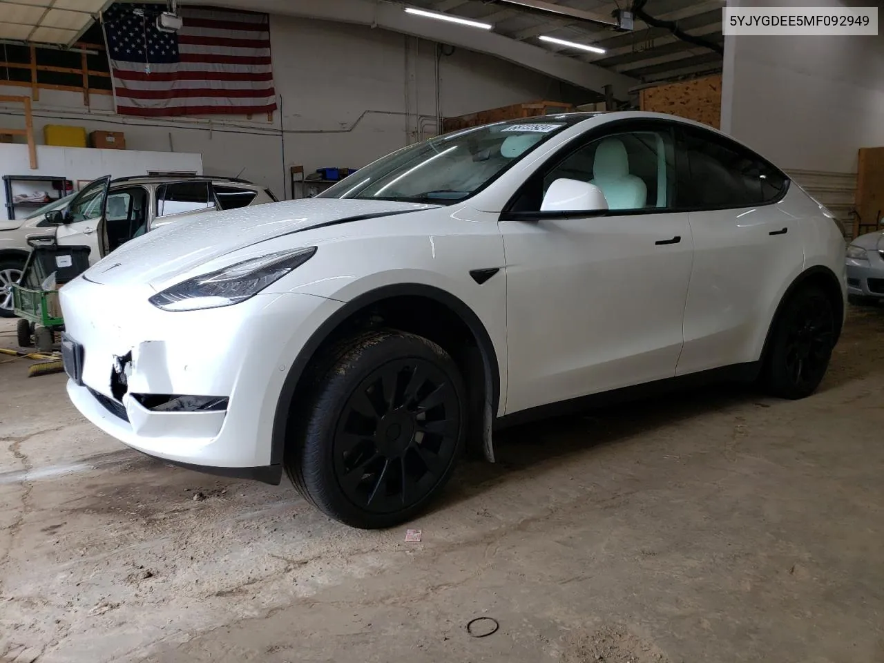 5YJYGDEE5MF092949 2021 Tesla Model Y