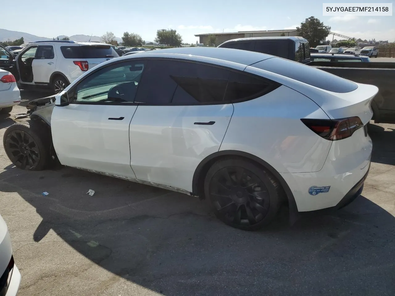 2021 Tesla Model Y VIN: 5YJYGAEE7MF214158 Lot: 68965154