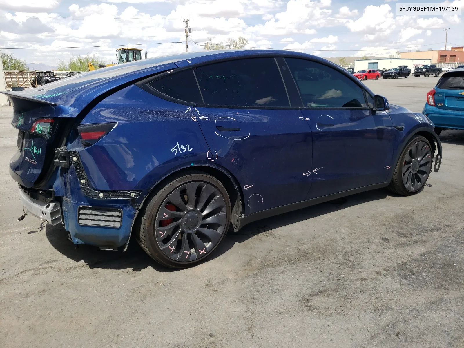 2021 Tesla Model Y VIN: 5YJYGDEF1MF197139 Lot: 69004914