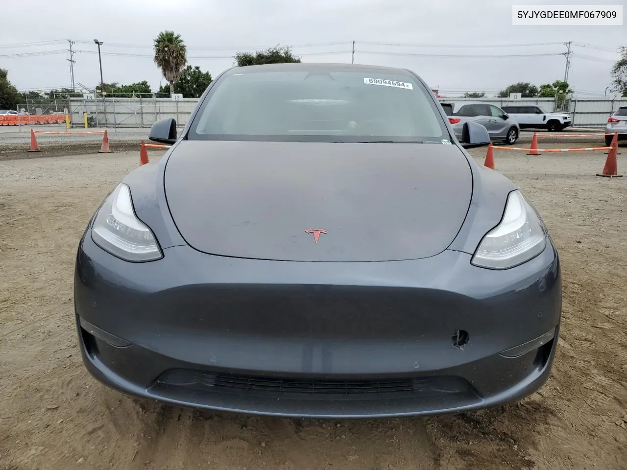 2021 Tesla Model Y VIN: 5YJYGDEE0MF067909 Lot: 69094694