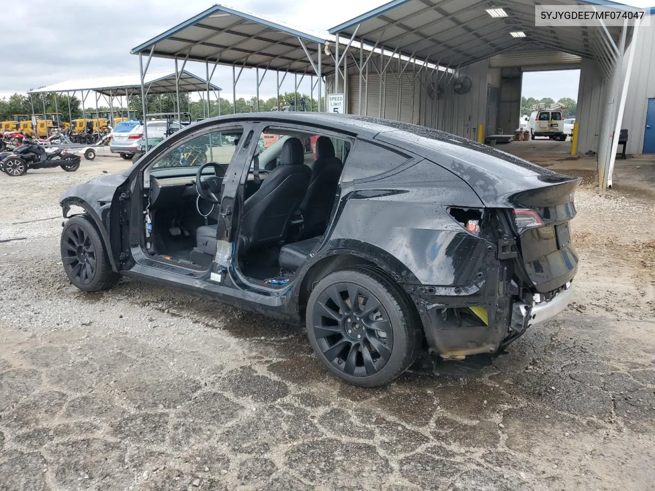 2021 Tesla Model Y VIN: 5YJYGDEE7MF074047 Lot: 69105314