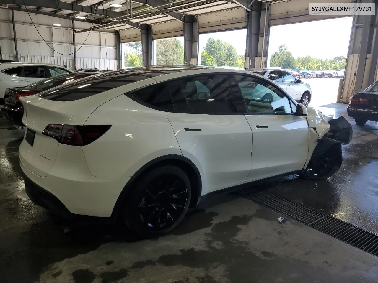 5YJYGAEEXMF179731 2021 Tesla Model Y