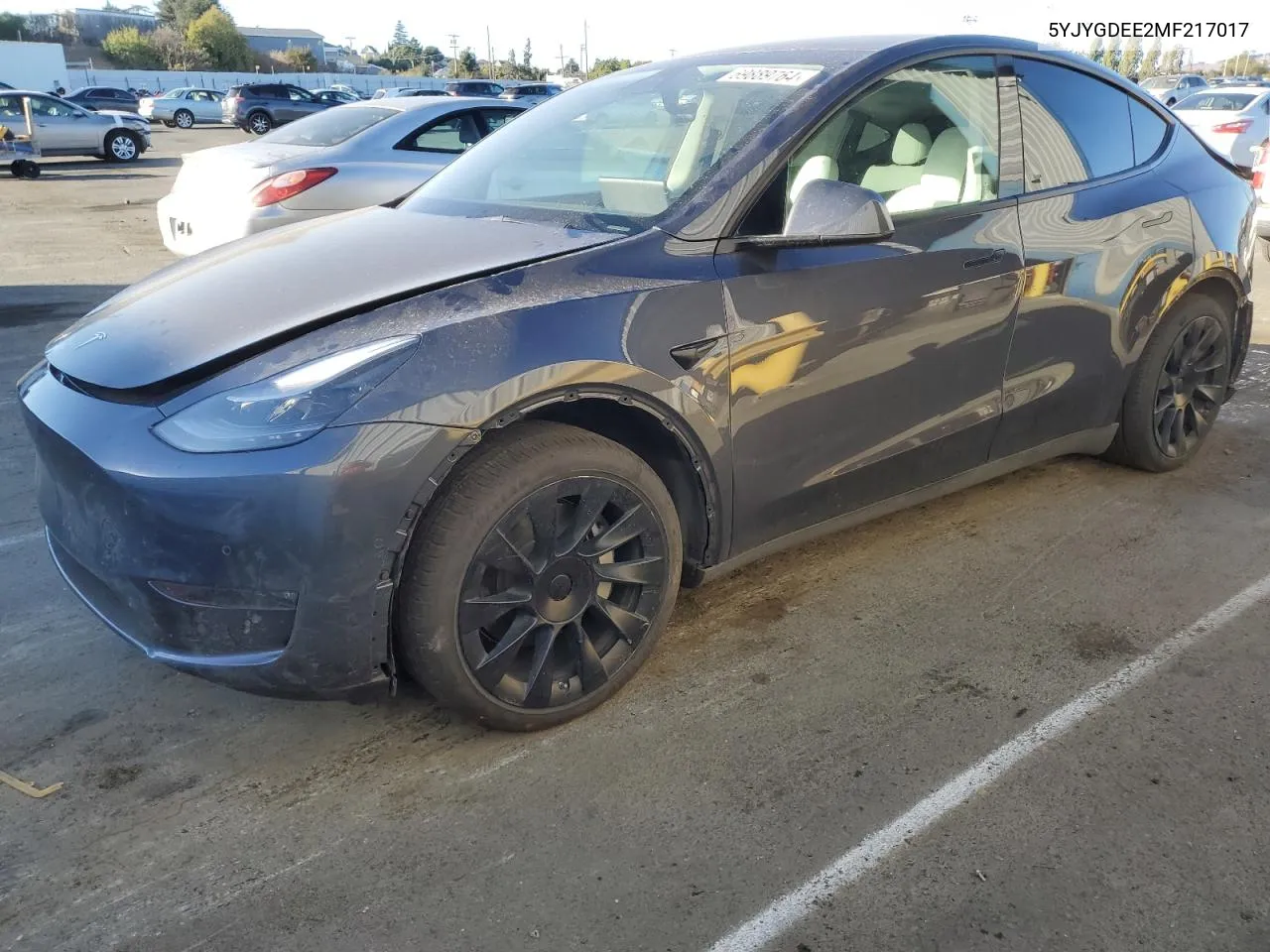 5YJYGDEE2MF217017 2021 Tesla Model Y