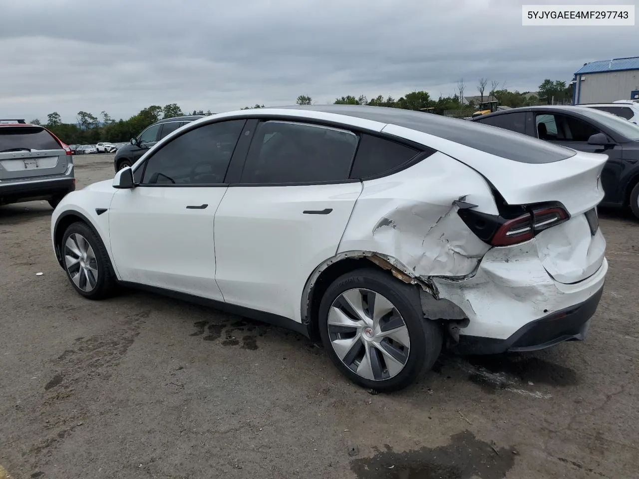 5YJYGAEE4MF297743 2021 Tesla Model Y